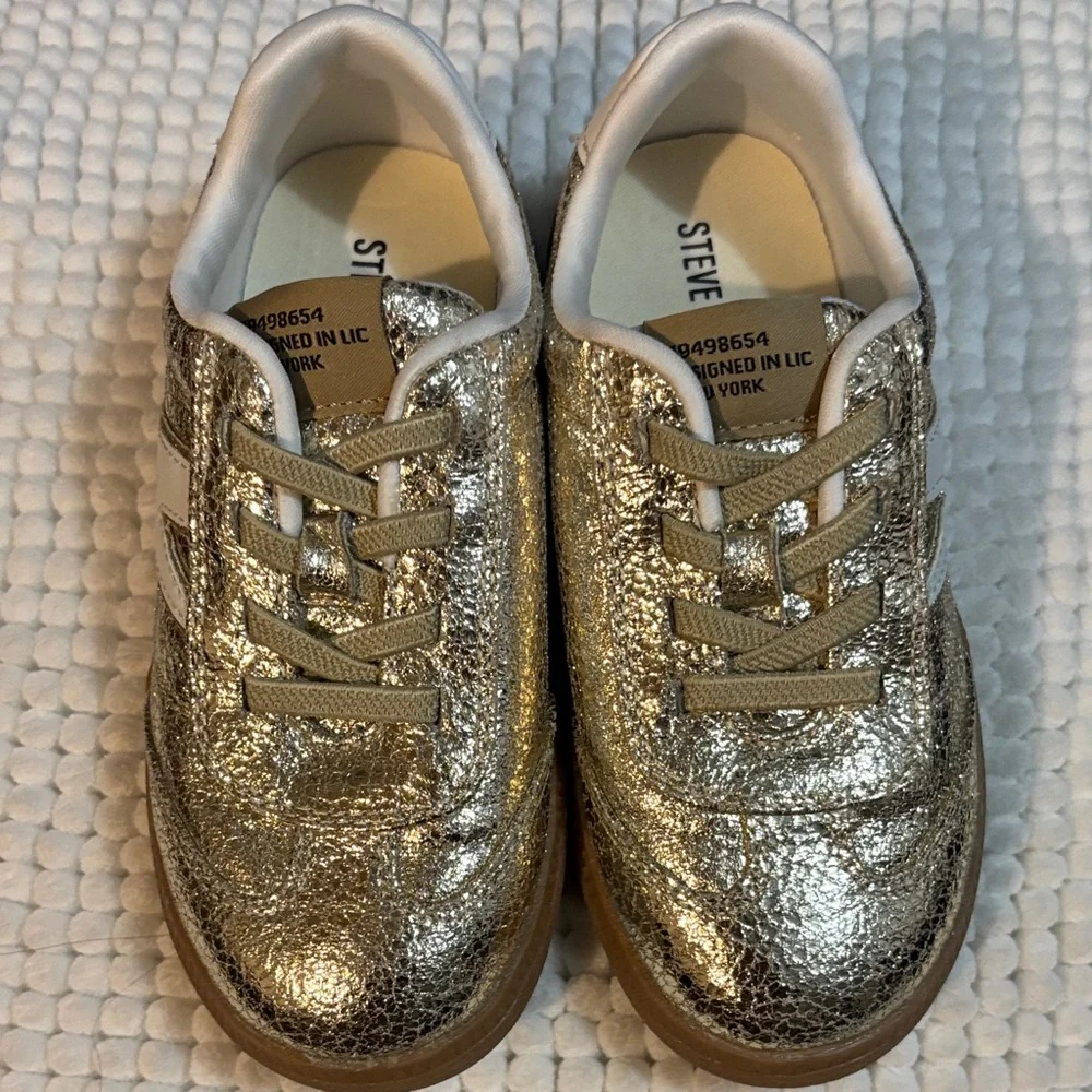 Steve Madden Kids Glittery Gold Sneakers new - Picture 1 of 3